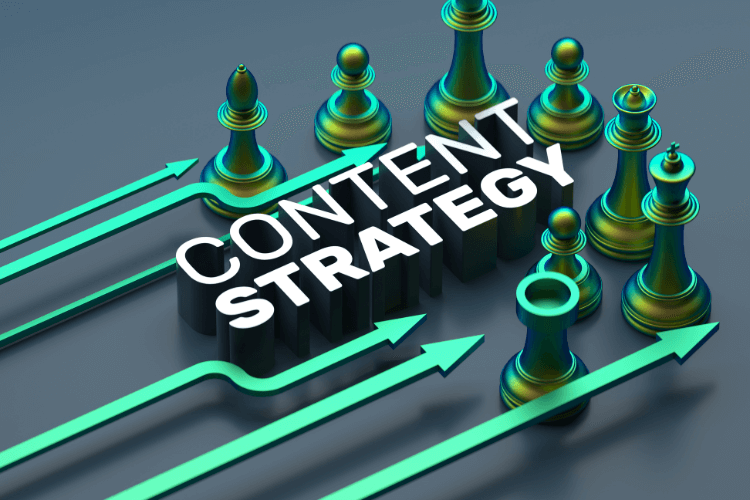 Chess pieces with arrows symbolizing AI content strategy for social media ads